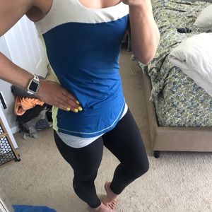 Lululemon size M/L tank